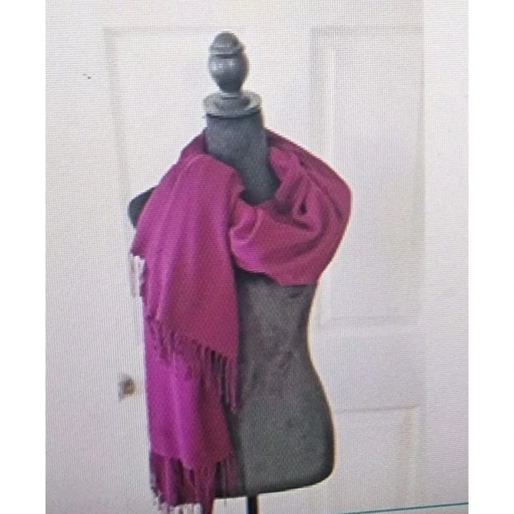 Shawl/ Scarf/Wrap by Pashmina in burgandy 35 x 72